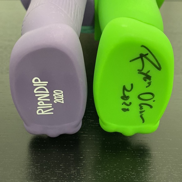 Rip N Dip R Nerm Æ-09 Vinyl Figure - Neon Green Anatomy Limited Edition Figure - Picture 10 of 16